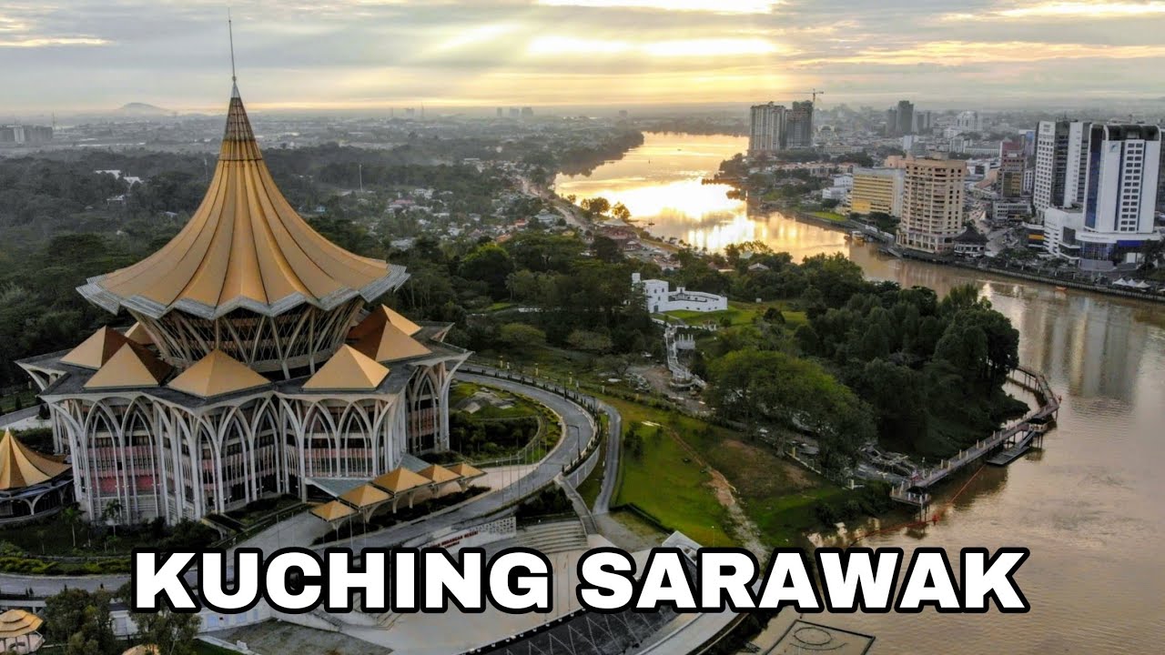KUCHING SARAWAK - RIVERSIDE MAJESTIC HOTEL - FOOD SARAWAK