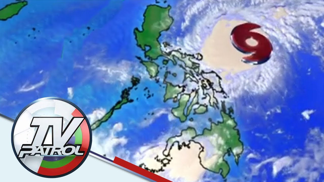 Rolly napanatili ang lakas habang papalapit sa Bicol Region | TV Patrol