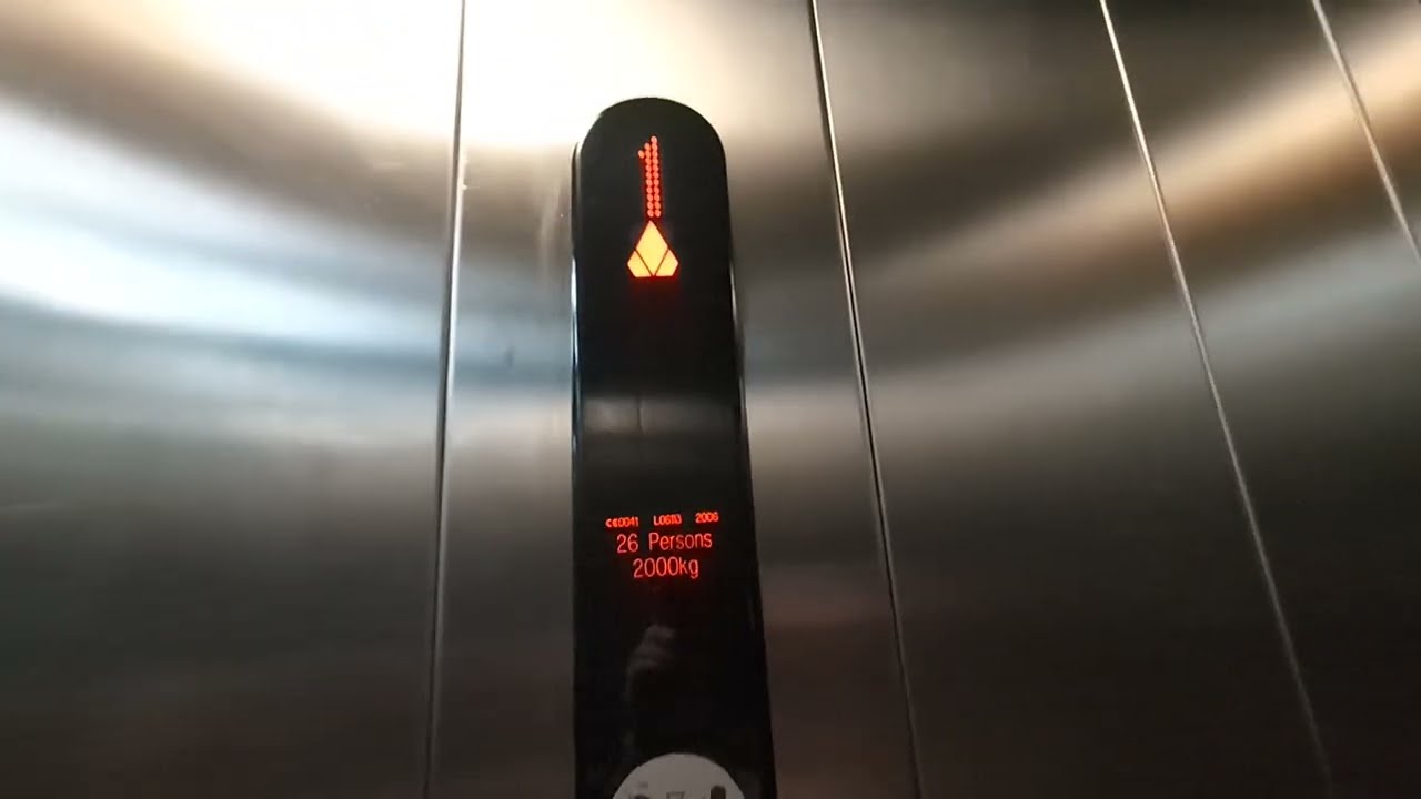 Loud clunks! Nice Kone EcoDisc Lift In The Harvey Norman, Belfast 