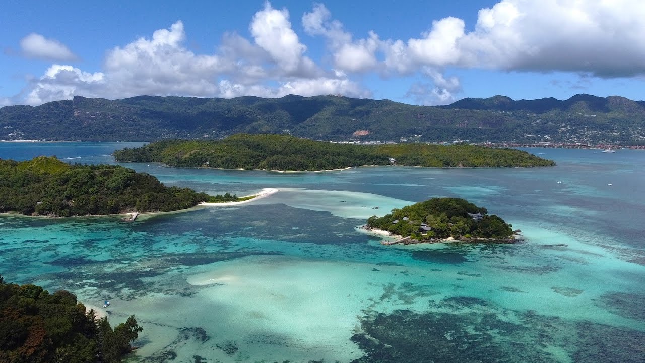 SEYCHELLES, MAHE | Ste Anne Marine National Park - a private tour through this mind-blowing scenery