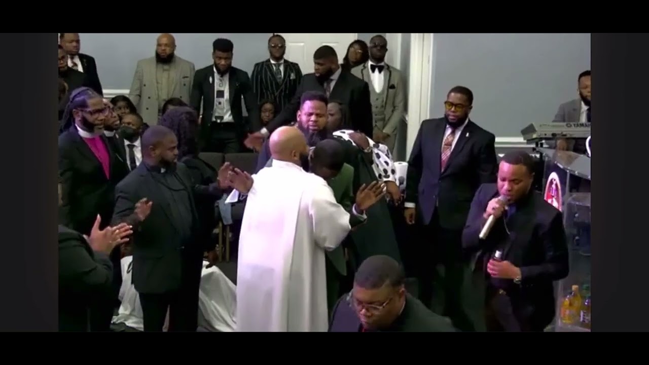 Apostle Ivory Jenkins laying hands and flowing in the prophetic 😮‍💨👏🏾😭🙌🏾