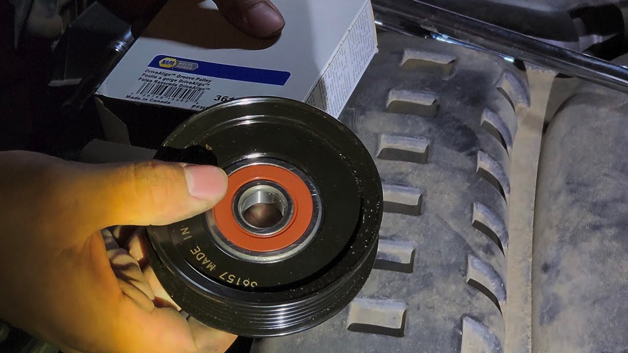 Замена натяжного ролика на Ford F-150 2008-2008 годов выпуска.