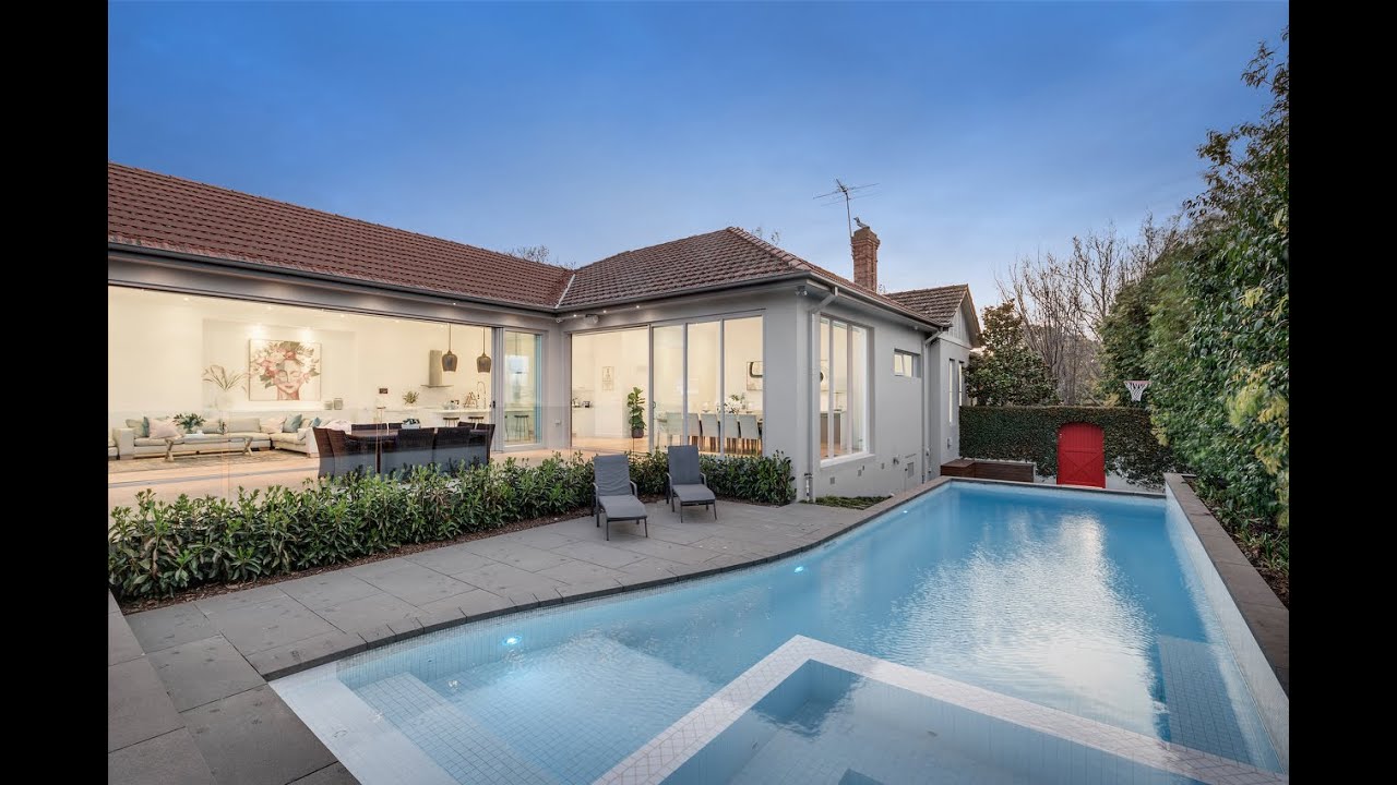 19 Suffolk Road, Surrey Hills