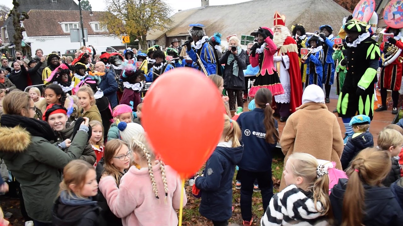 ZwartePietenBende - Links-rechts - Blaricum - 23 november 2019