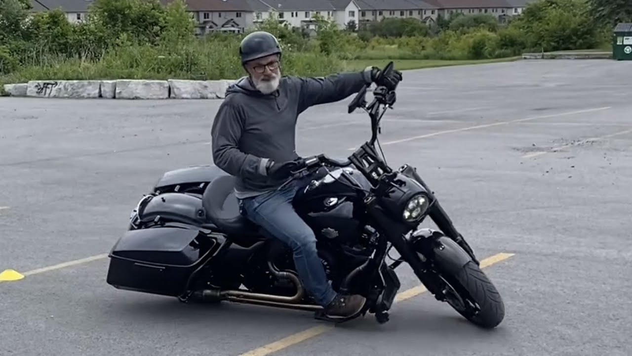 Road King Special | Riding Skills | Spirograph, Bleeding Ulcers