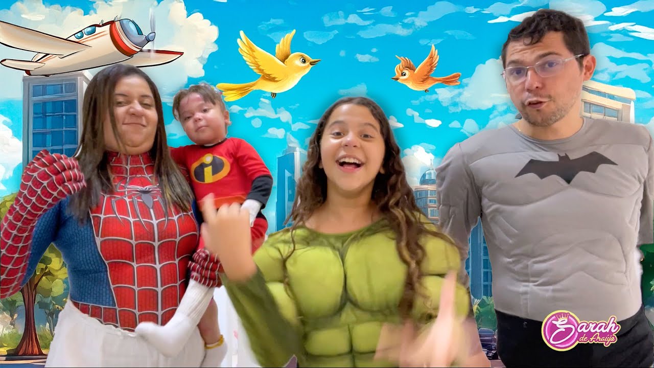 SARAH E ELOAH viram SUPER HERÓIS por um dia com seus PAIS história engraçada PARA CRIANÇAS