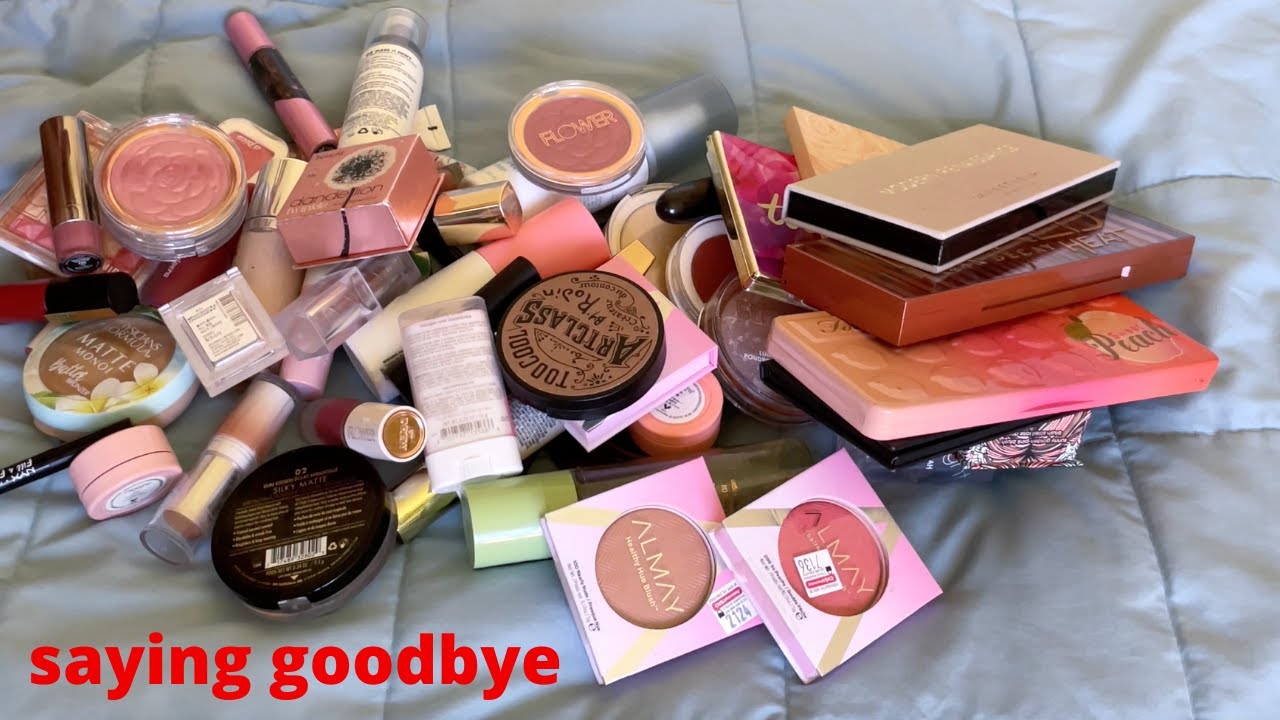 an UPDATED makeup DECLUTTER (keeping only 50 items)