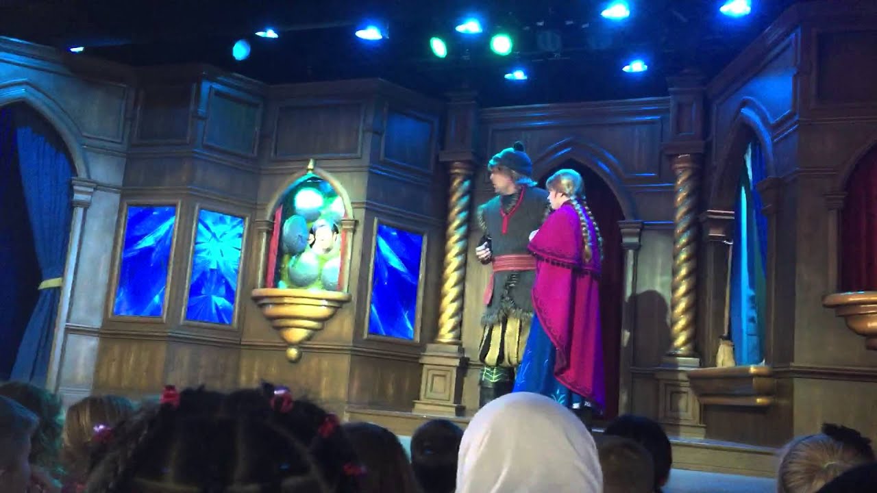 New Frozen show at Disneyland!