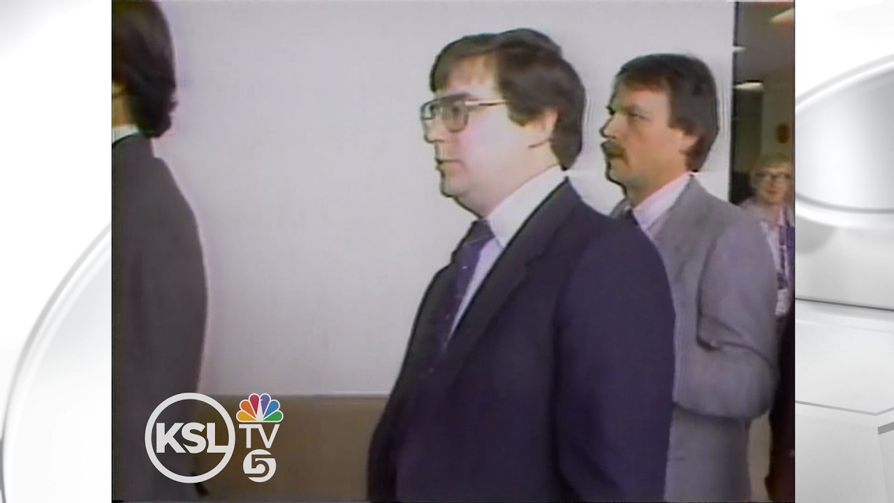 Взрывы Марка Хофмана: Хофманн соглашается на сделку о признании вины, публичные протесты против о...