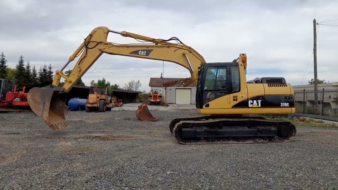 Excavator Caterpillar 319C