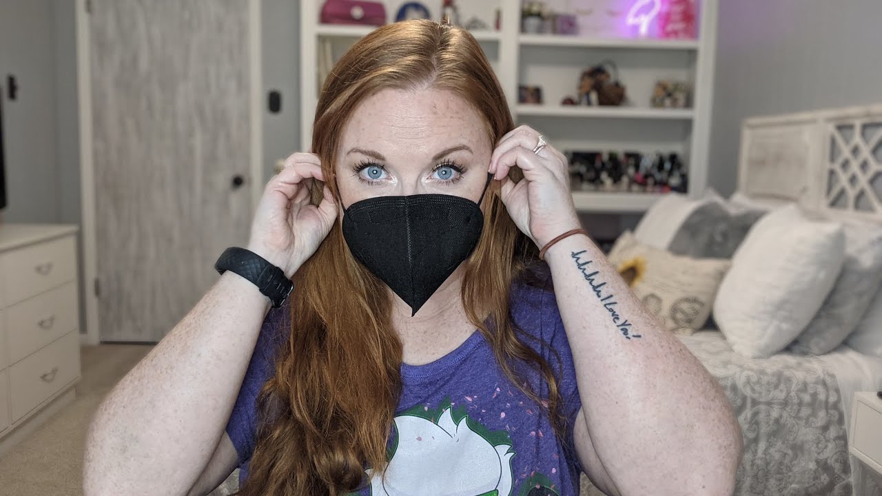 My Mask-Friendly Makeup Routine
