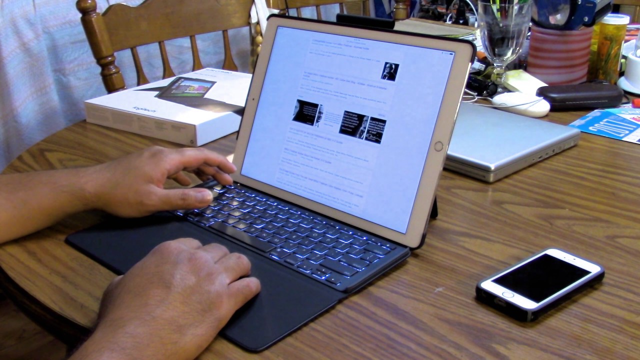 Logitech Slim Combo iPad Pro Case