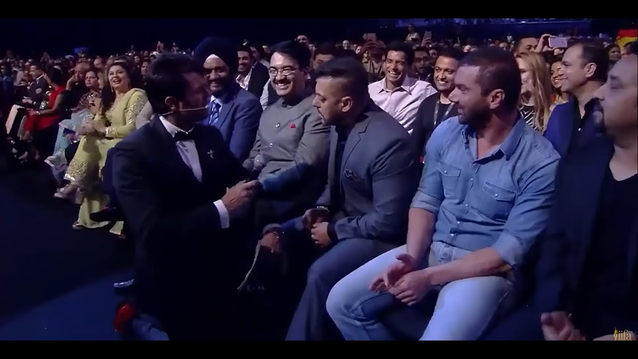 Salman chillaye Maniesh Paul par?