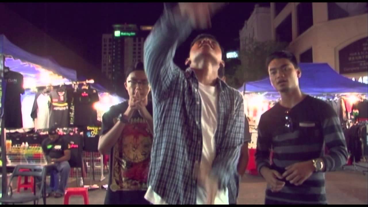 Ku Berlari - Firdaus feat. Cat Farish & Akbar ( Music Video )
