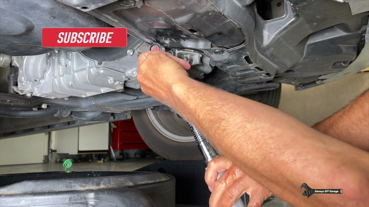 Замена трансмиссионной жидкости Honda Element, обслуживание трансмиссии, как заменить трансмиссио...