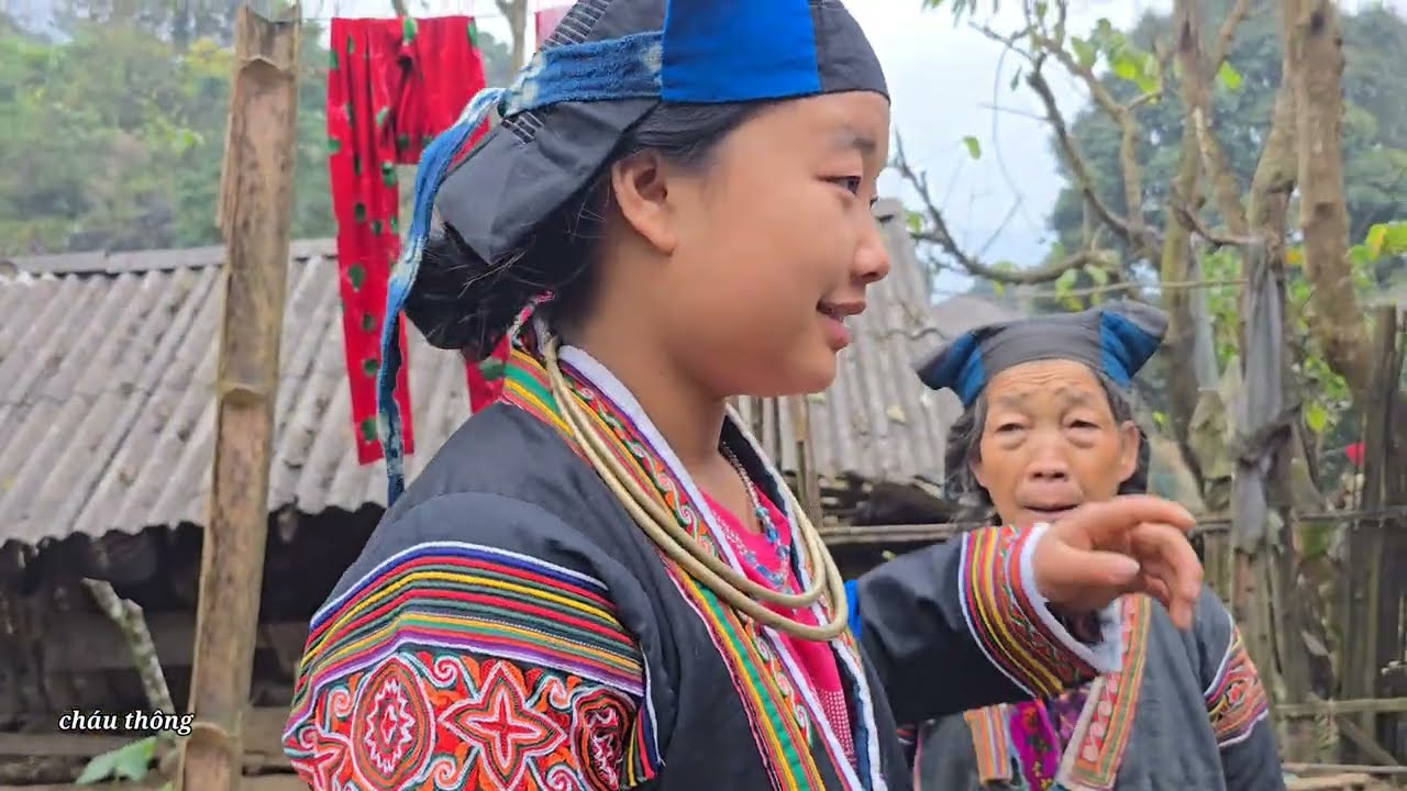 A lử sống trên đỉnh núi cảnh đẹp vùng cao cuộc sống còn rất nghèo khó 