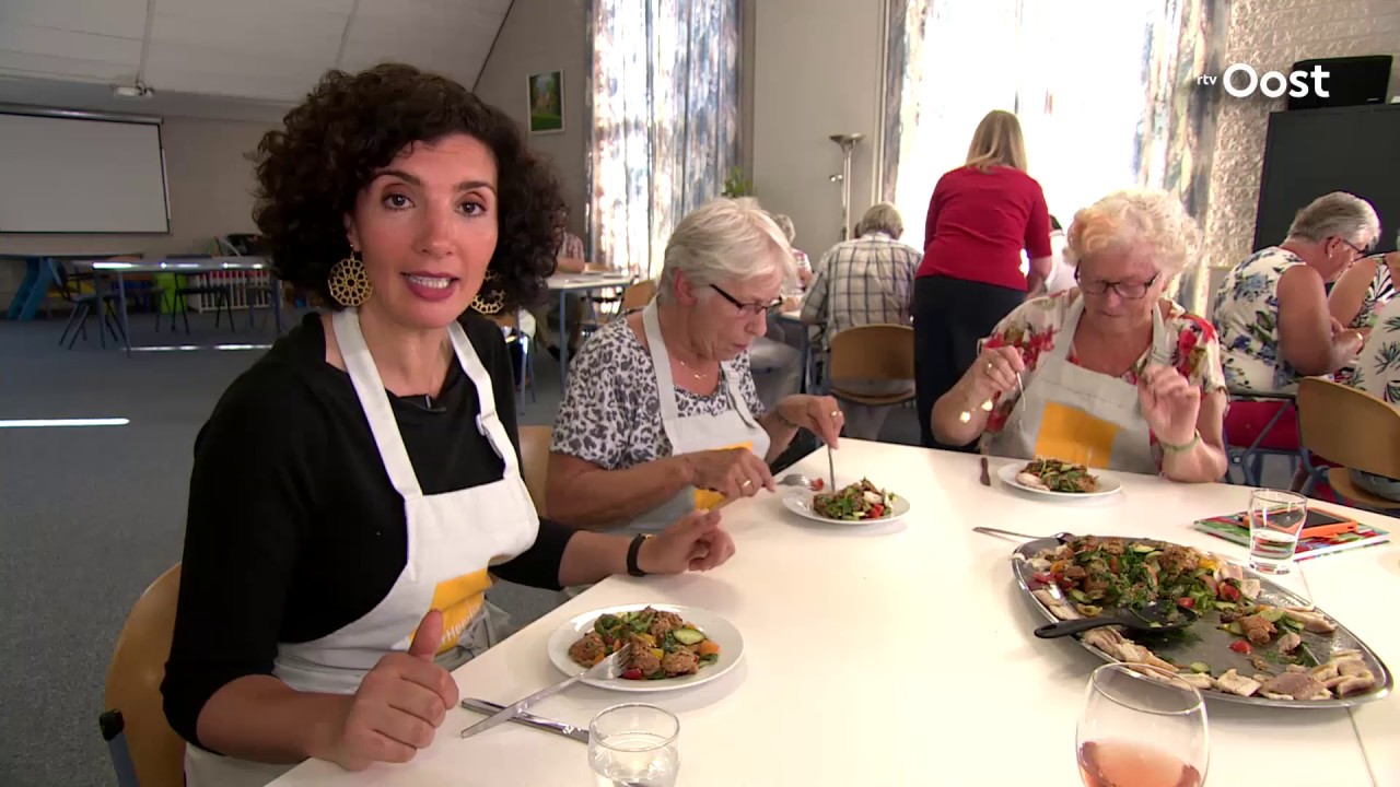 Overheerlijk #4: Italiaanse broodsalade met paling, carpaccio of met niks