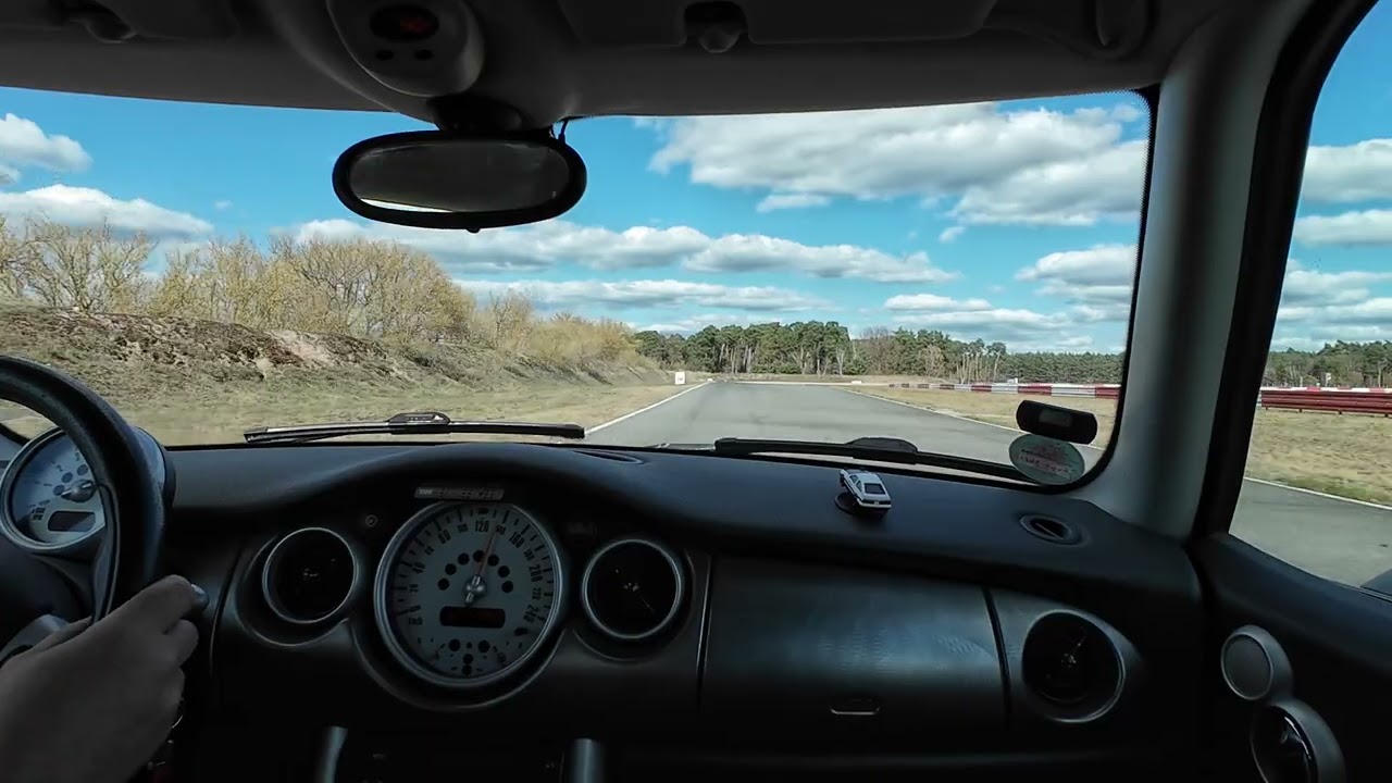 Eine Runde auf dem Spreewaldring STC mit Mini Cooper S  R53