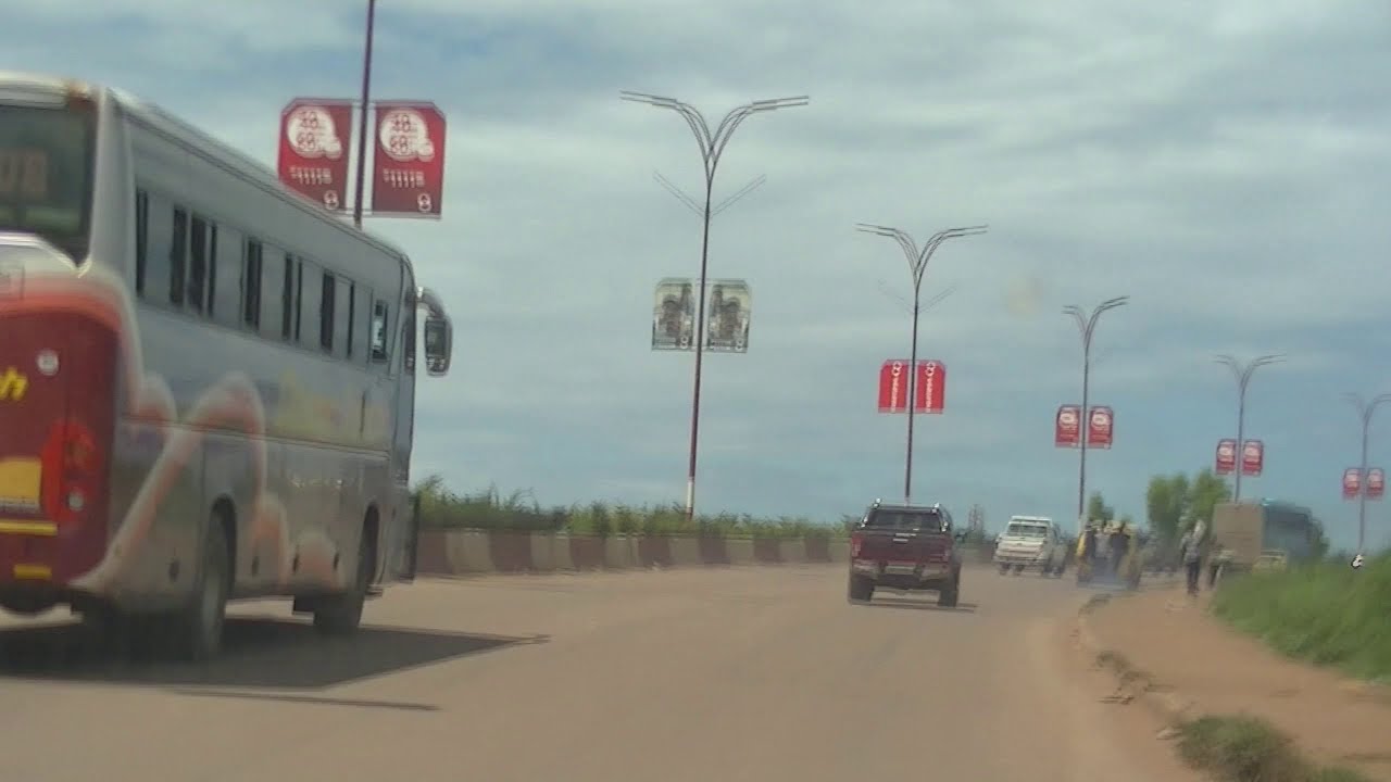 Lubumbashi city Lumumba, poids lourds road to golf plateau