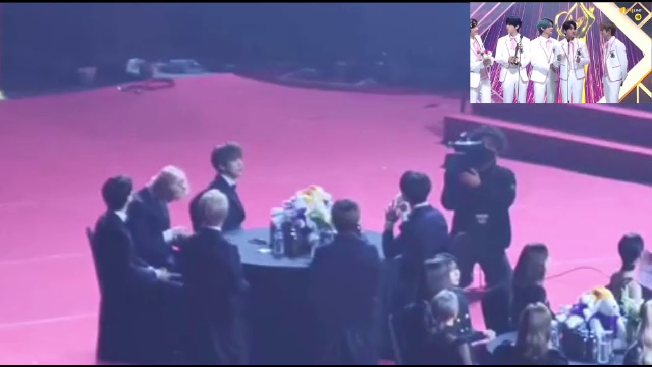 NCT DREAM reaction to TXT