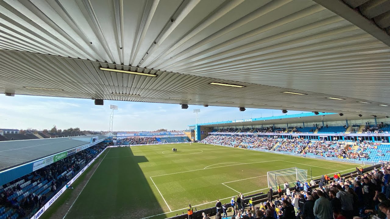 MASSIVE WIN | Gillingham 1 Bradford City 0