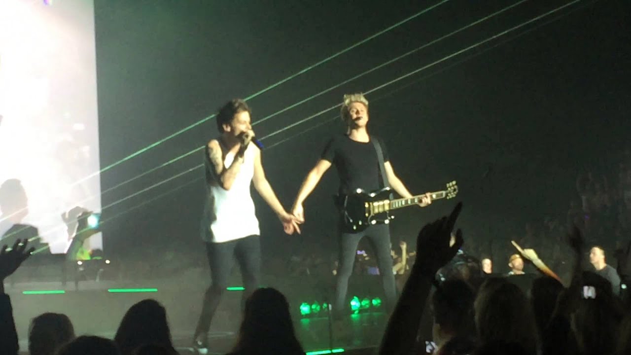 One Direction - Little whites lies. Sheffield, 30.10.15