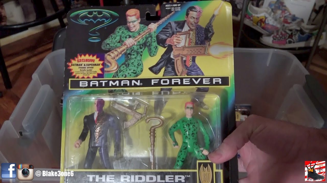 SEALED Retro Toys Found in MYSTERY Vintage Toy Hunting Box