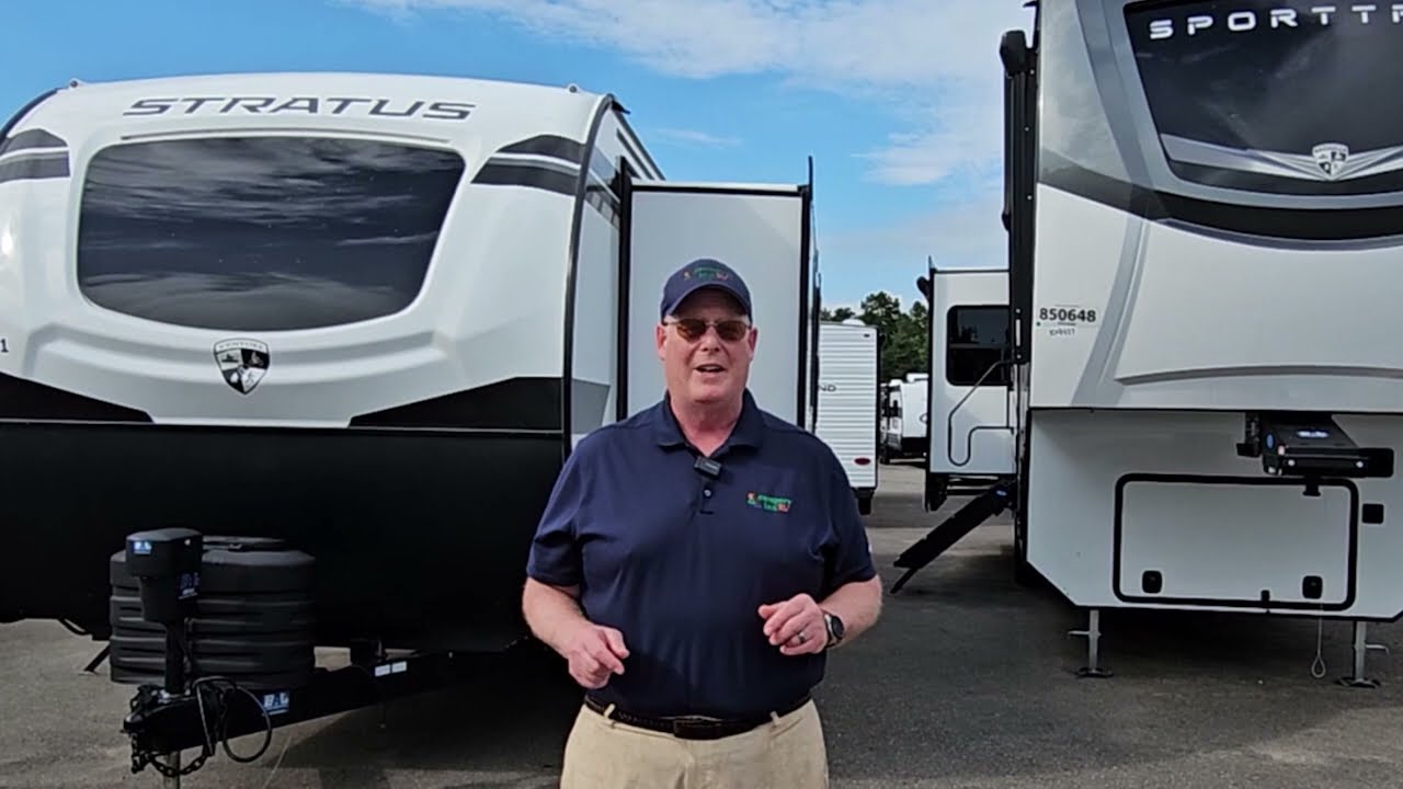 Travel Trailer vs. Fifth Wheel: Which is Best for Your Family?