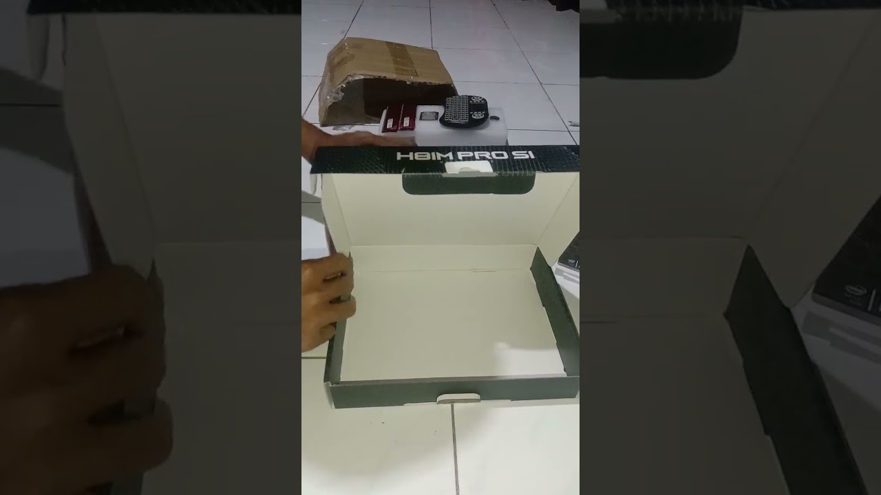 Unboxing mobo varro H81M pro S1 by globalindo Jaya Computer Palembang 