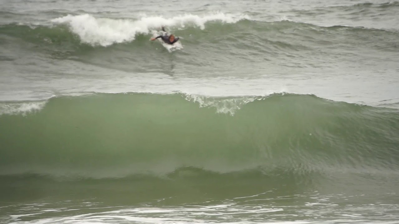 Surfing my LOST Rad Ripper and an old 80's twin with the boyz