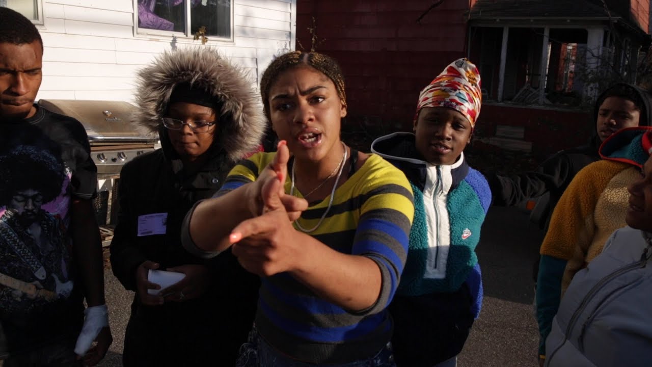 Syracuse woman rallies mob to confront man suspected in attack