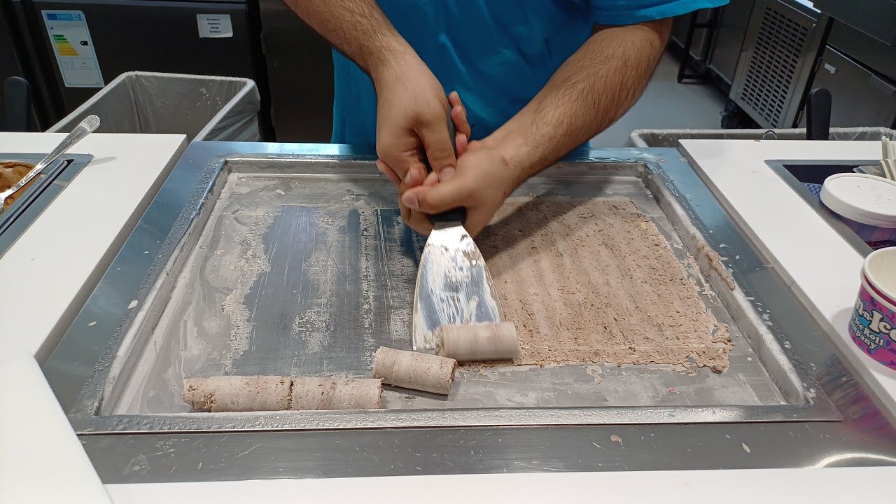 Pan N Ice (Rolled Ice Cream)_Ice cream roll  kit Westfield London pan n ice/Yummy ice roll