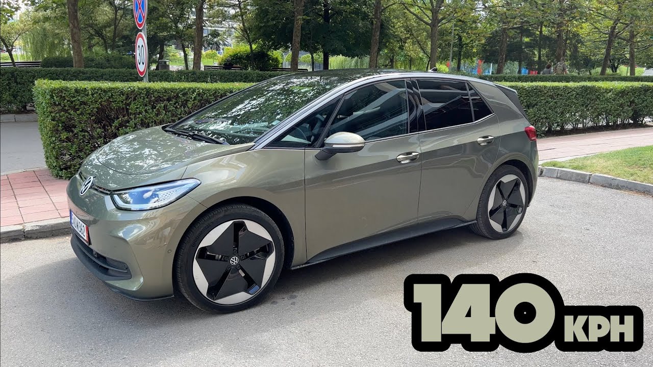 2023 VW ID.3 тест на пробега със 140 км/ч по магистралата