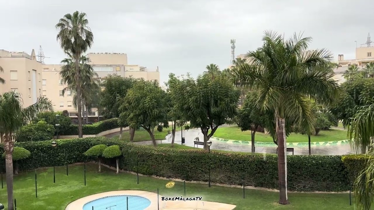 La borrasca a Regina llega a Málaga. 