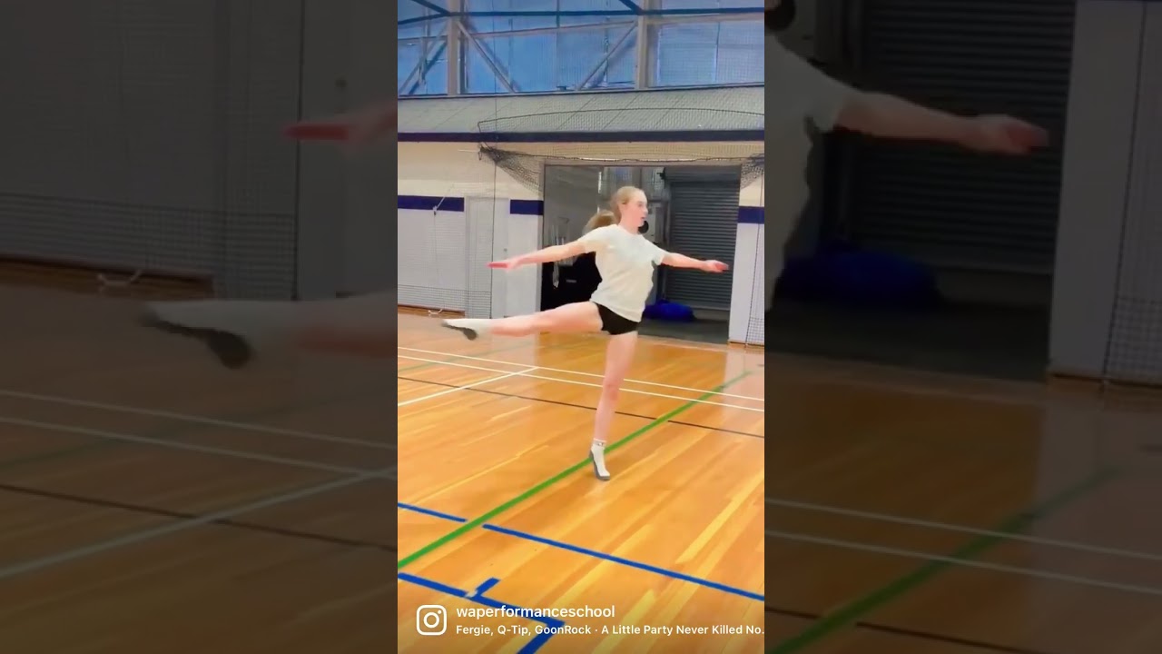 Jazz turns, skills and technique - ala seconde turns into side aerial combo #danceskills #dancers