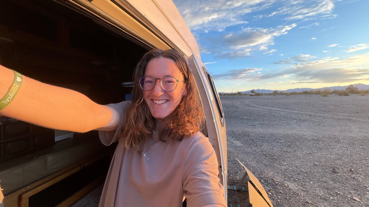 Average Day ALONE in the Desert in my Van
