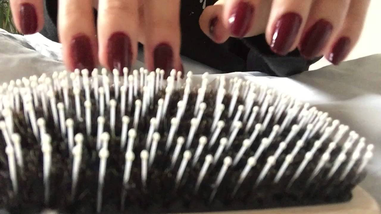 ASMR ~ WOODEN BRUSH ~ Bristle Sounds ~ Tapping & Scratching