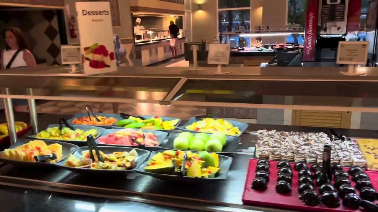 Riu Bambu Hotel - The Food Tour