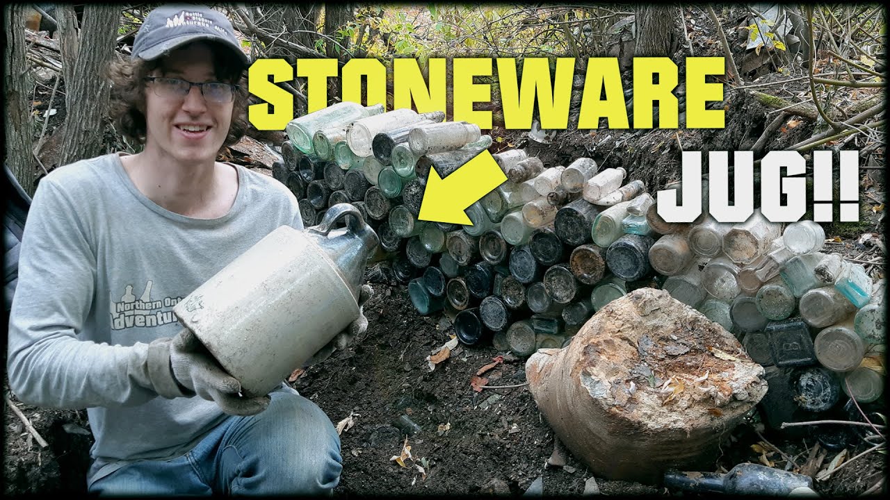 EARLY 1900's STONEWARE WHISKY JUG!! 100 Year Old Town Dump Reveals  Hundreds of Antique Bottles!!