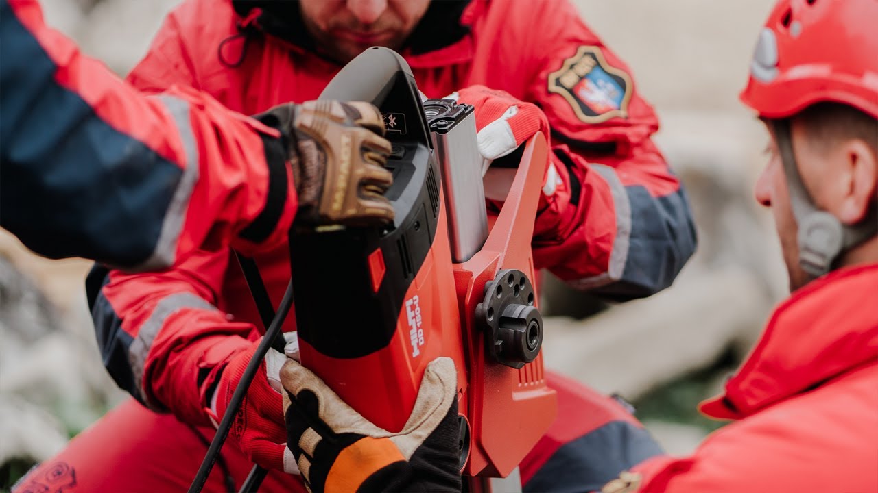 Czy wiertnica diamentowa DD 150 sprawdziła się w działaniach ratowniczych? | Test Hilti