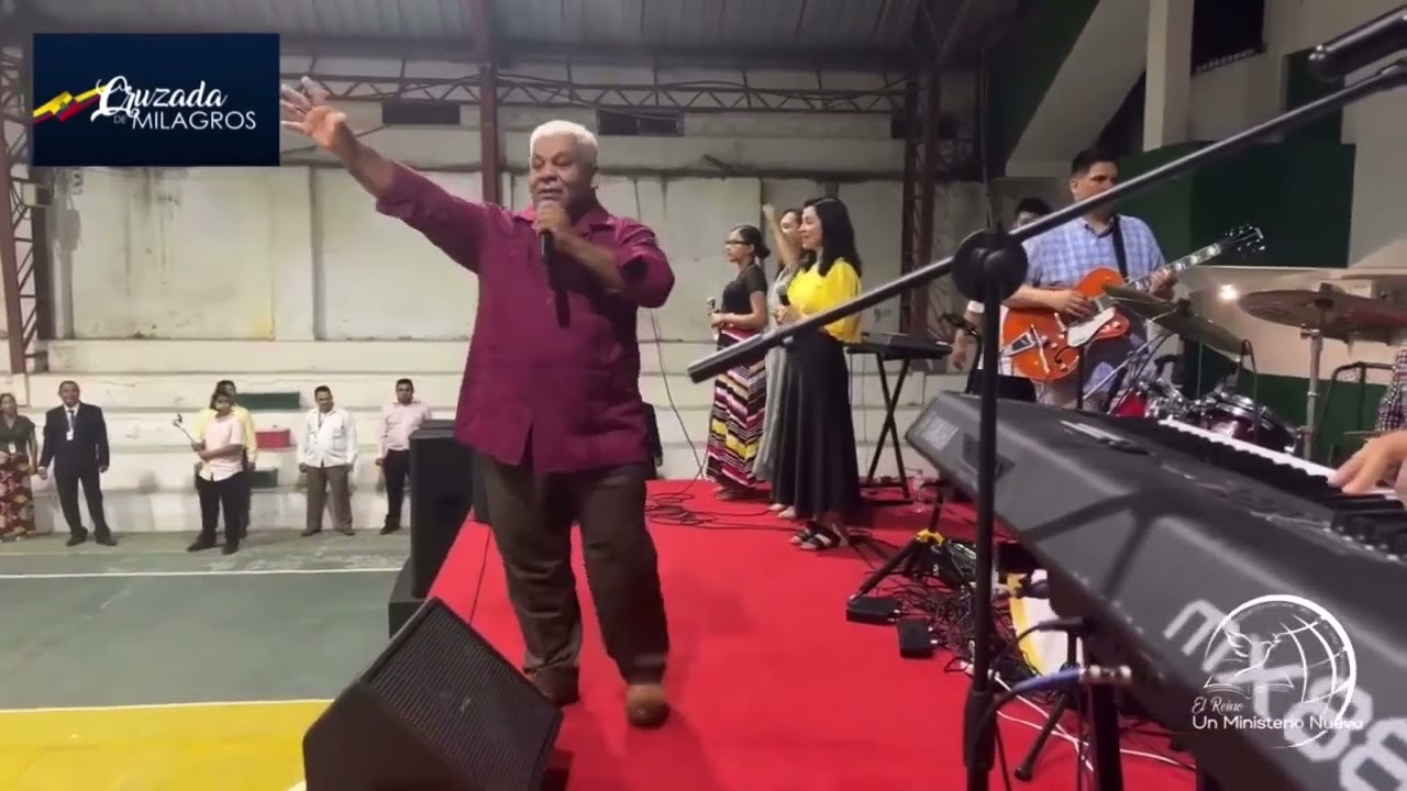 Hno Renato Sanches ,Coros Estas Manos Que No Me Daban . En Vivo Desde Ecuador