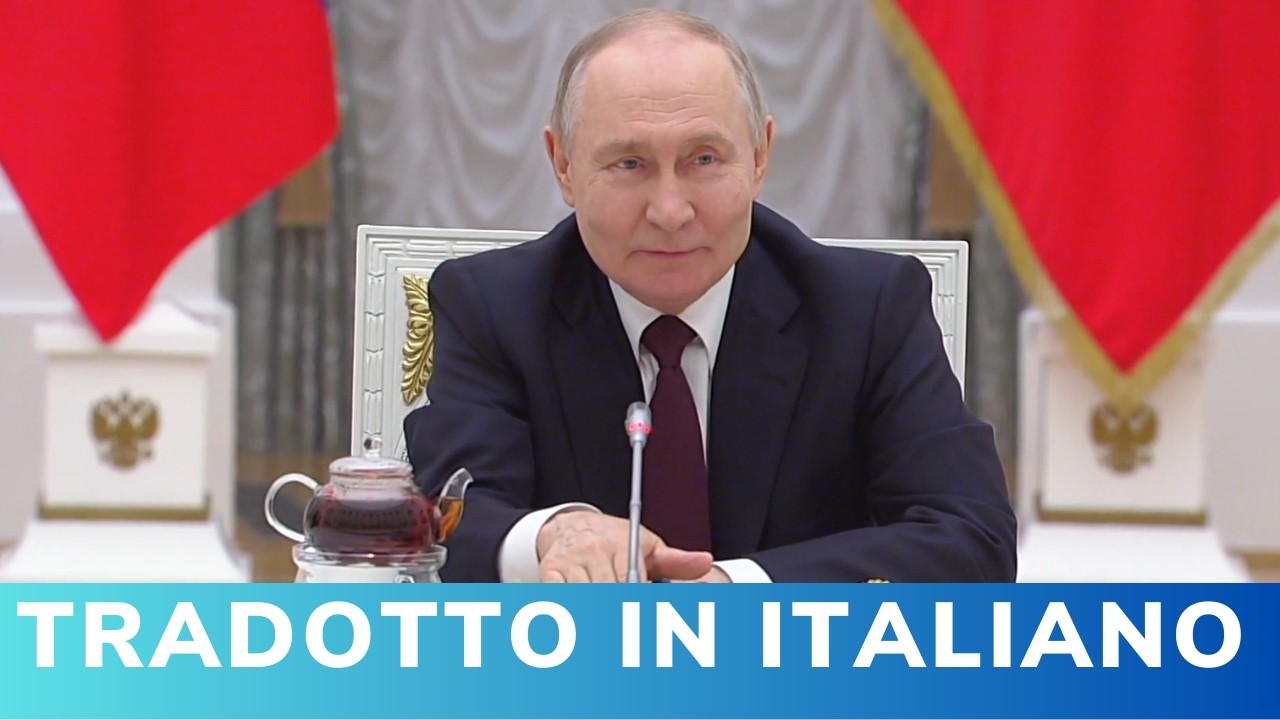 Russia, Putin incontra le donne dell’esercito per l’8 marzo | Guerra, sanità militare e droni