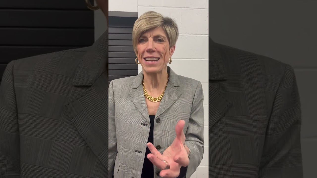 'The perfect storm': Iowa women's basketball coach Jan Jensen reacts to Hawkeyes' 81-69 loss at USC