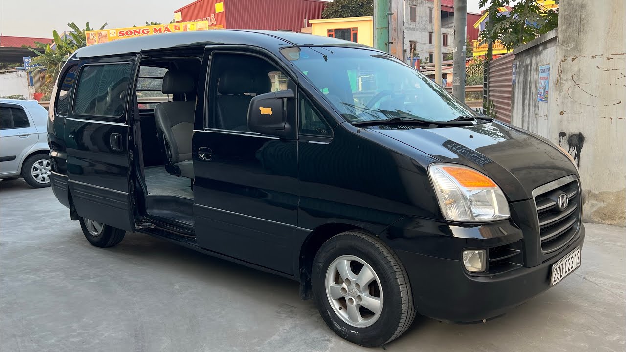 Hyundai Starex 2006 xe 6 chỗ mà chở 6 tạ hàng, hàng Cọp , ae mua chạy hàng Tết quá ngon 0964674331