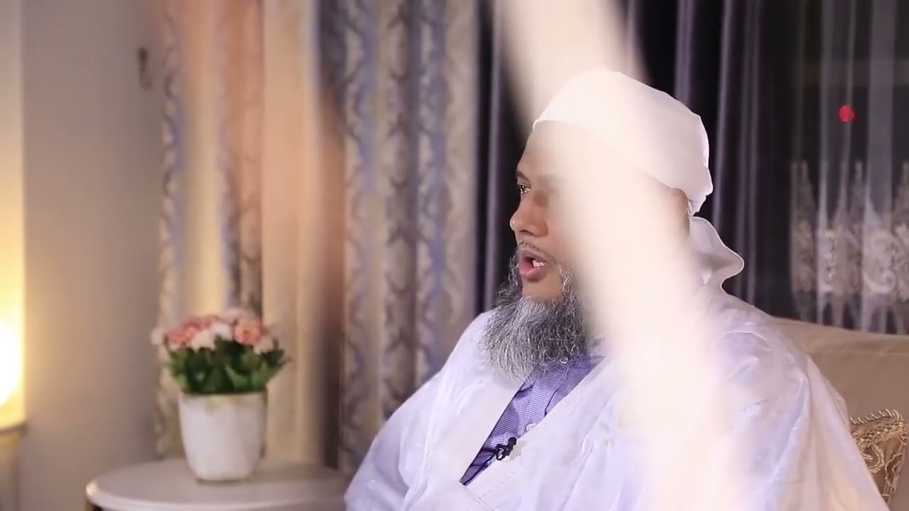 تعرف على أقسام السنن الإلاهية في خلقه | فضيلة الشيخ محمد الحسن الددو