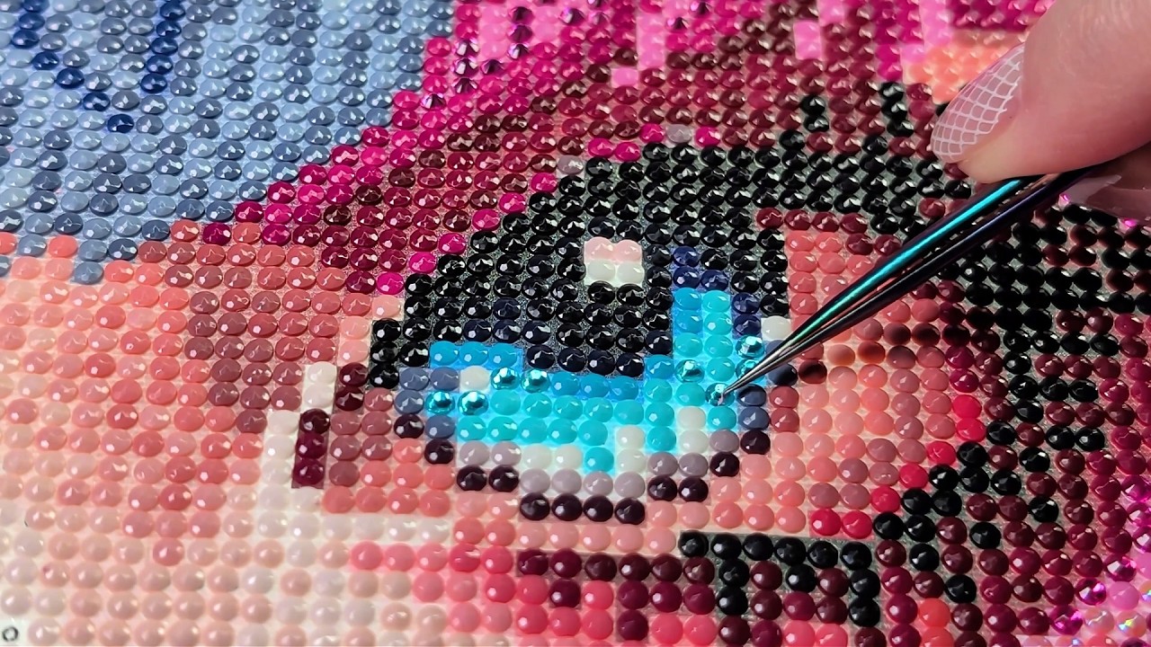 ASMR Diamond Painting • Filling the Eye Section • Faye ✨