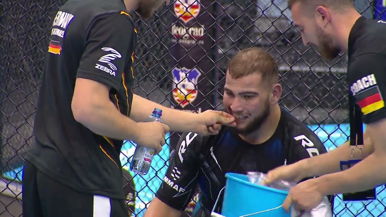 Tomasz Manikowski vs Josyp El Sawy