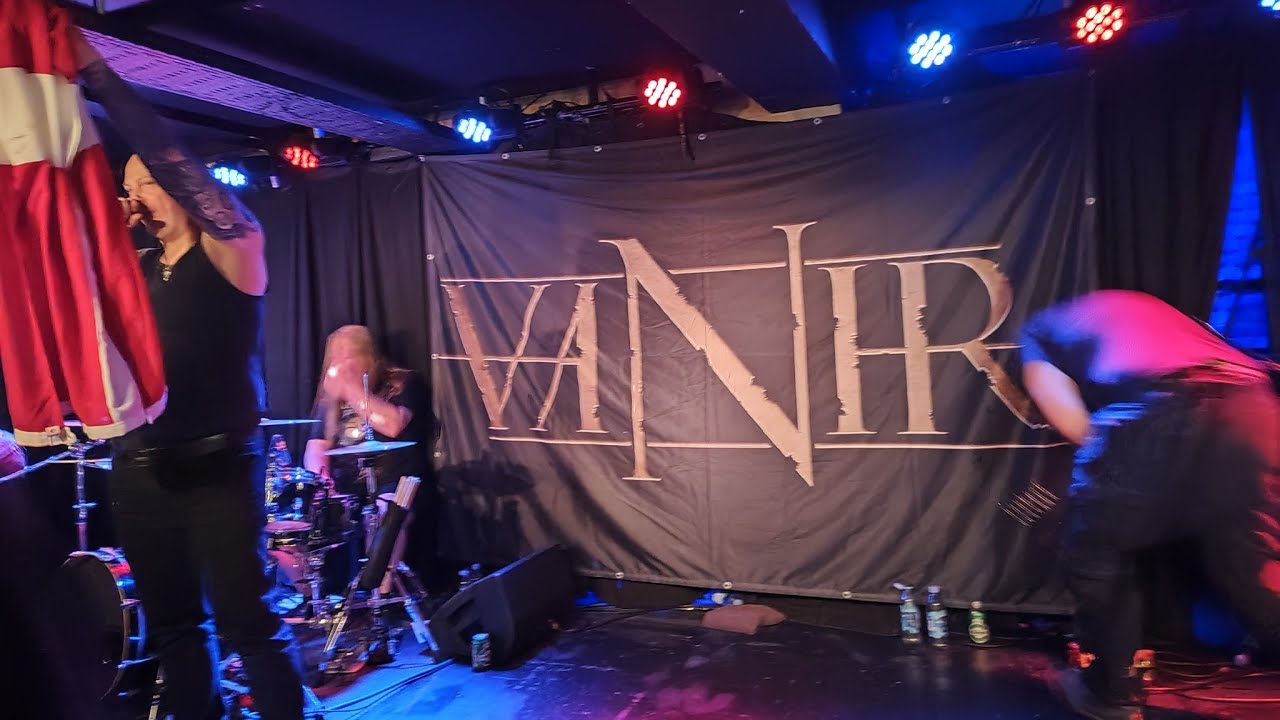 Vanir Live