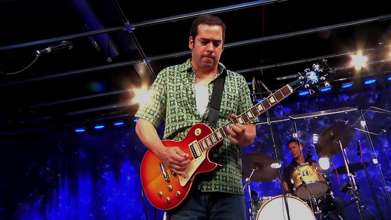 Albert Castiglia - Drowning At The Bottom - Don Odells Legends