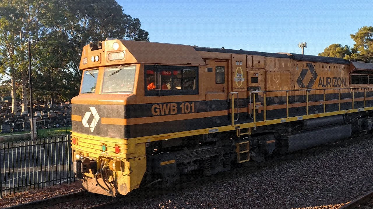 Golden Hour Freight Trains- Trainspotting at sunset